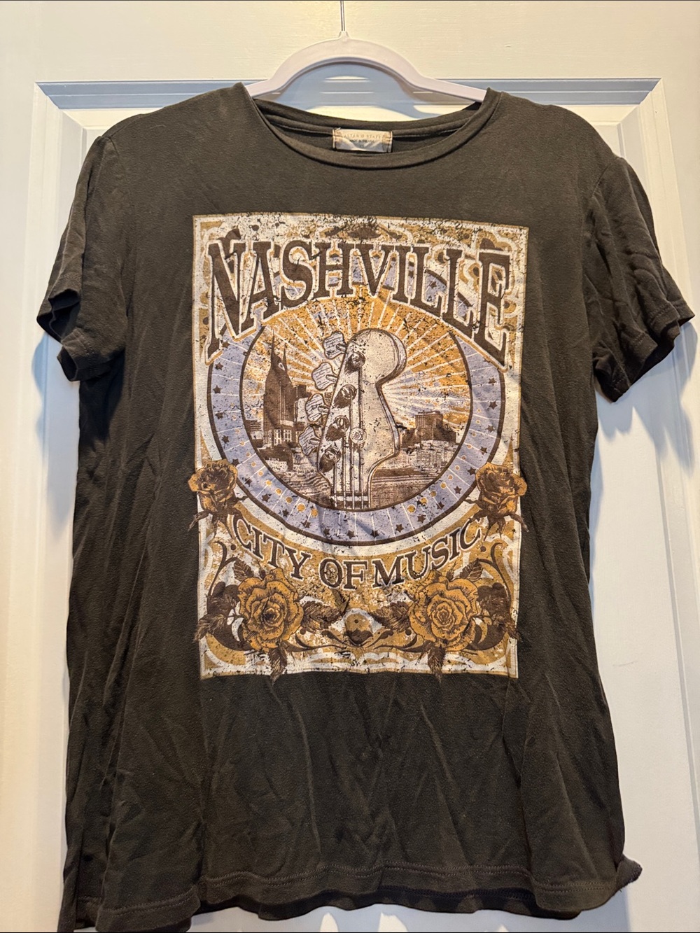 Altar'd State Black Graphic 'Nashville City of Music' Tee with Gold Accents